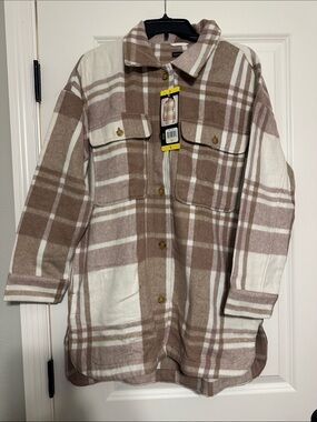 Women’s Banana Republic Brushed Flannel Shirt Jacket. Cream & Tan